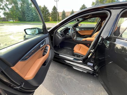 Used 2024 Cadillac CT5 V w/ Platinum Package AWD/4WD image 20