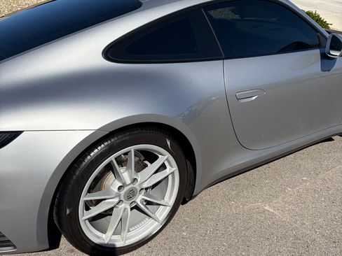 Used 2021 Porsche 911 Carrera image 8