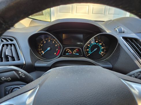 Used 2014 Ford Escape Titanium image 15