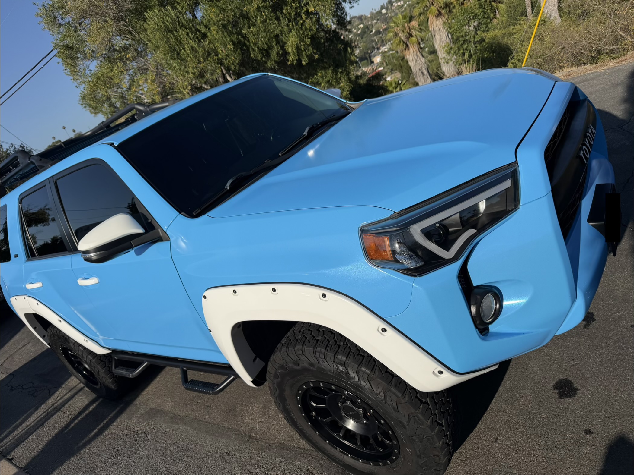 Used 2018 Toyota 4Runner SR5 Premium AWD/4WD image 1