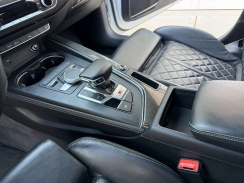 Used 2018 Audi S4 Premium Plus w/ Navigation Package image 16