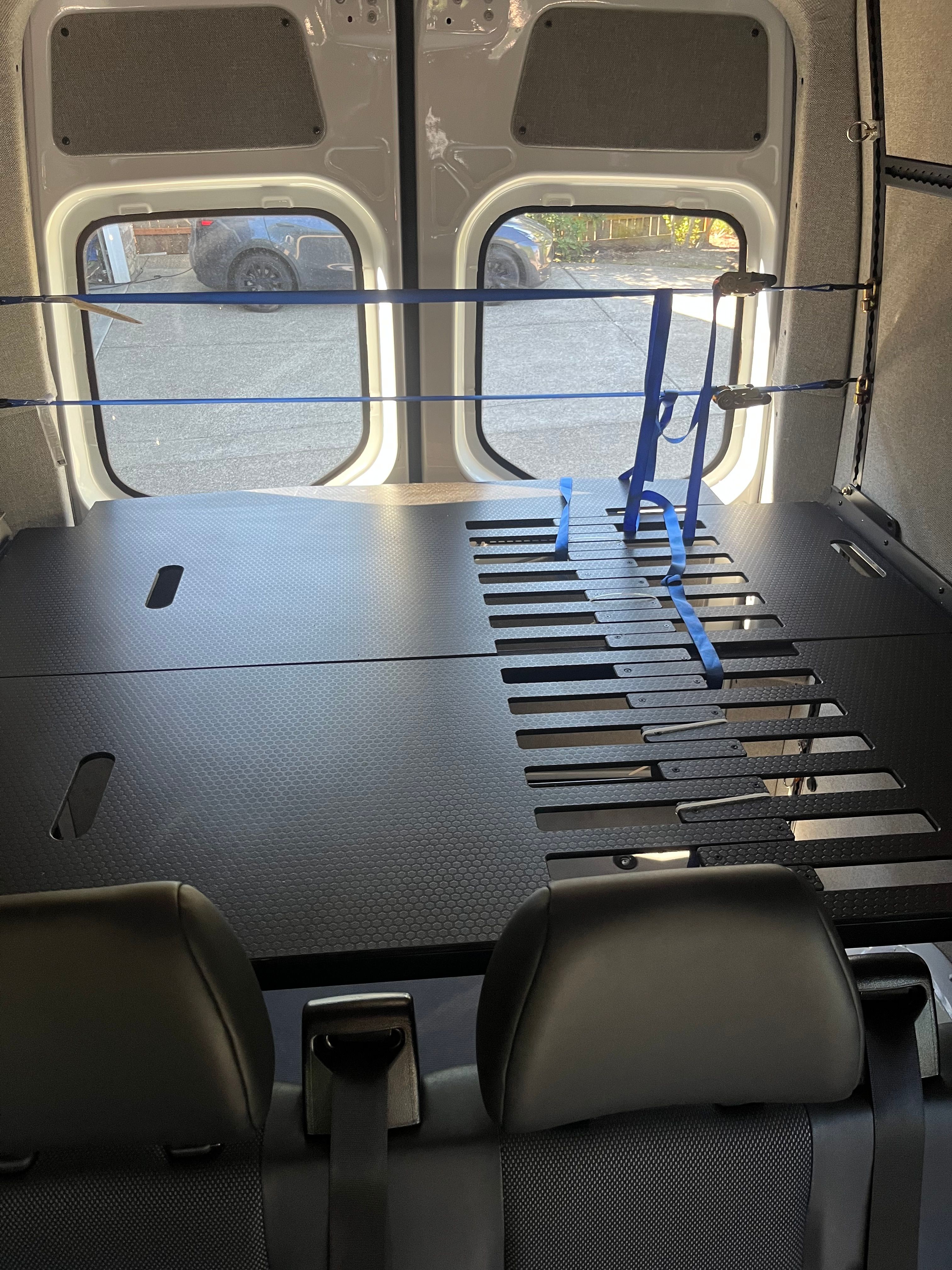 Used 2020 Mercedes-Benz Sprinter 2500 image 17