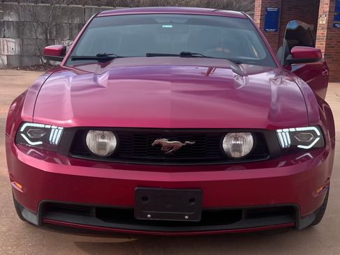Used 2011 Ford Mustang GT Premium w/ Security Pkg image 4