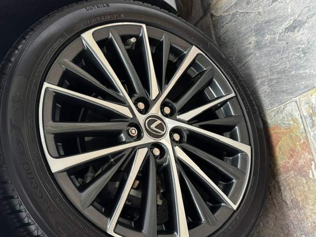 Used 2023 Lexus ES 350 w/ Premium Package FWD image 16