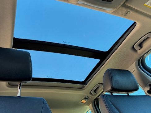 Used 2017 BMW X3 xDrive28i image 15