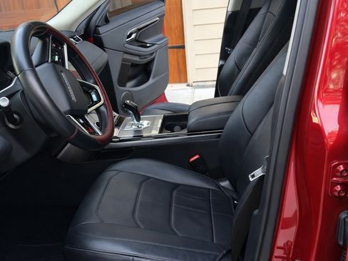 Used 2022 Land Rover Range Rover Evoque SE image 8