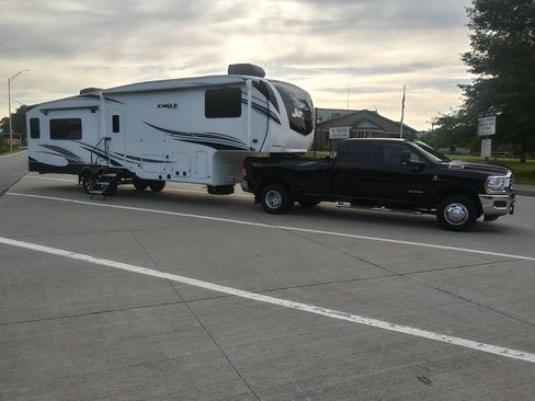 Used 2021 RAM 3500 Tradesman w/ Max Tow Package image 15