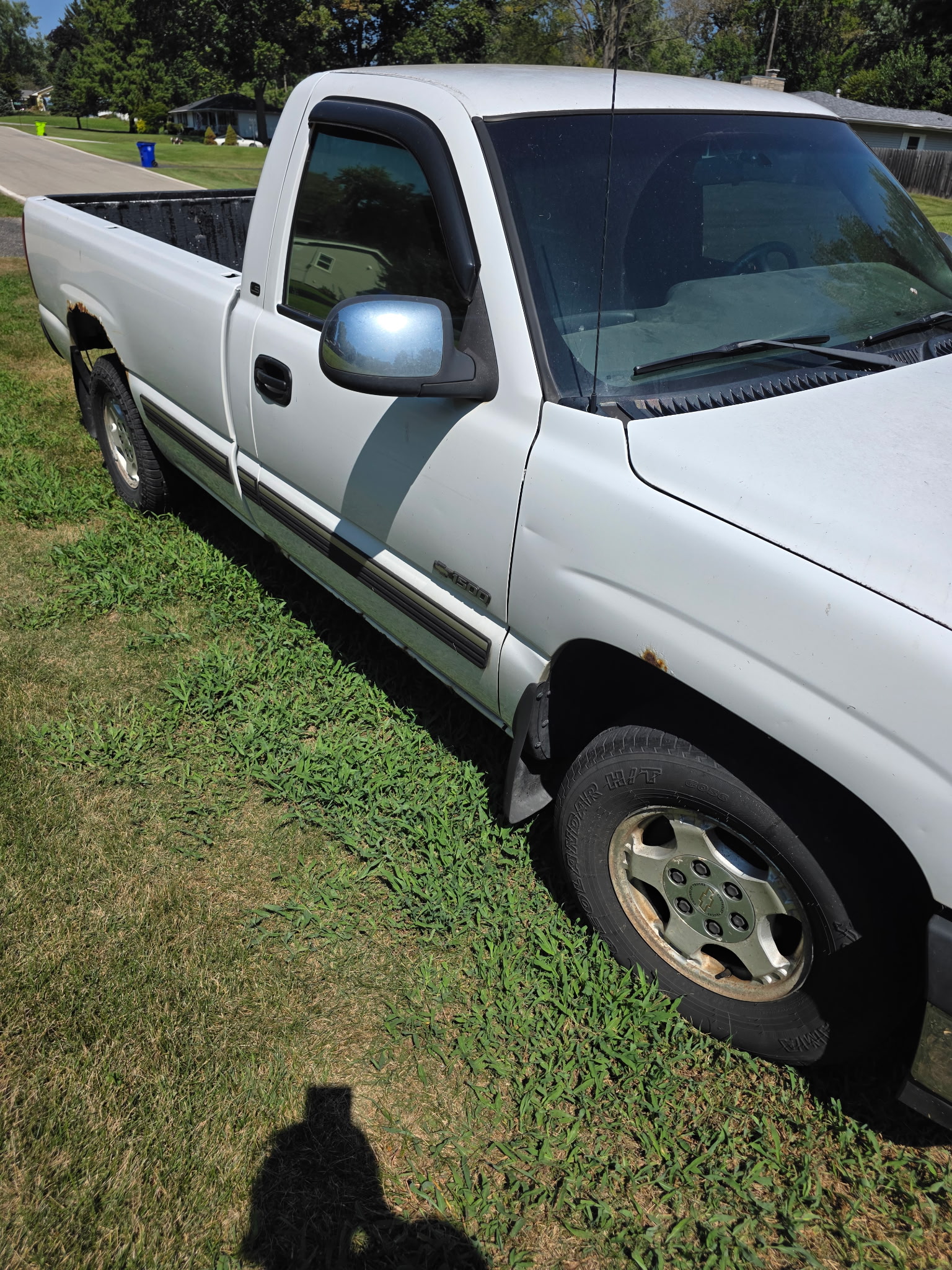 Used 2002 Chevrolet Silverado 1500 LS w/ Heavy Duty Suspension Pkg RWD image 7