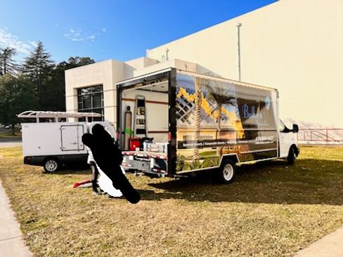 Used 2019 GMC Savana 3500 Extended w/ Driver Convenience Package image 2