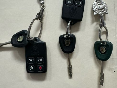 Used 2000 Jaguar XK8 Convertible image 25