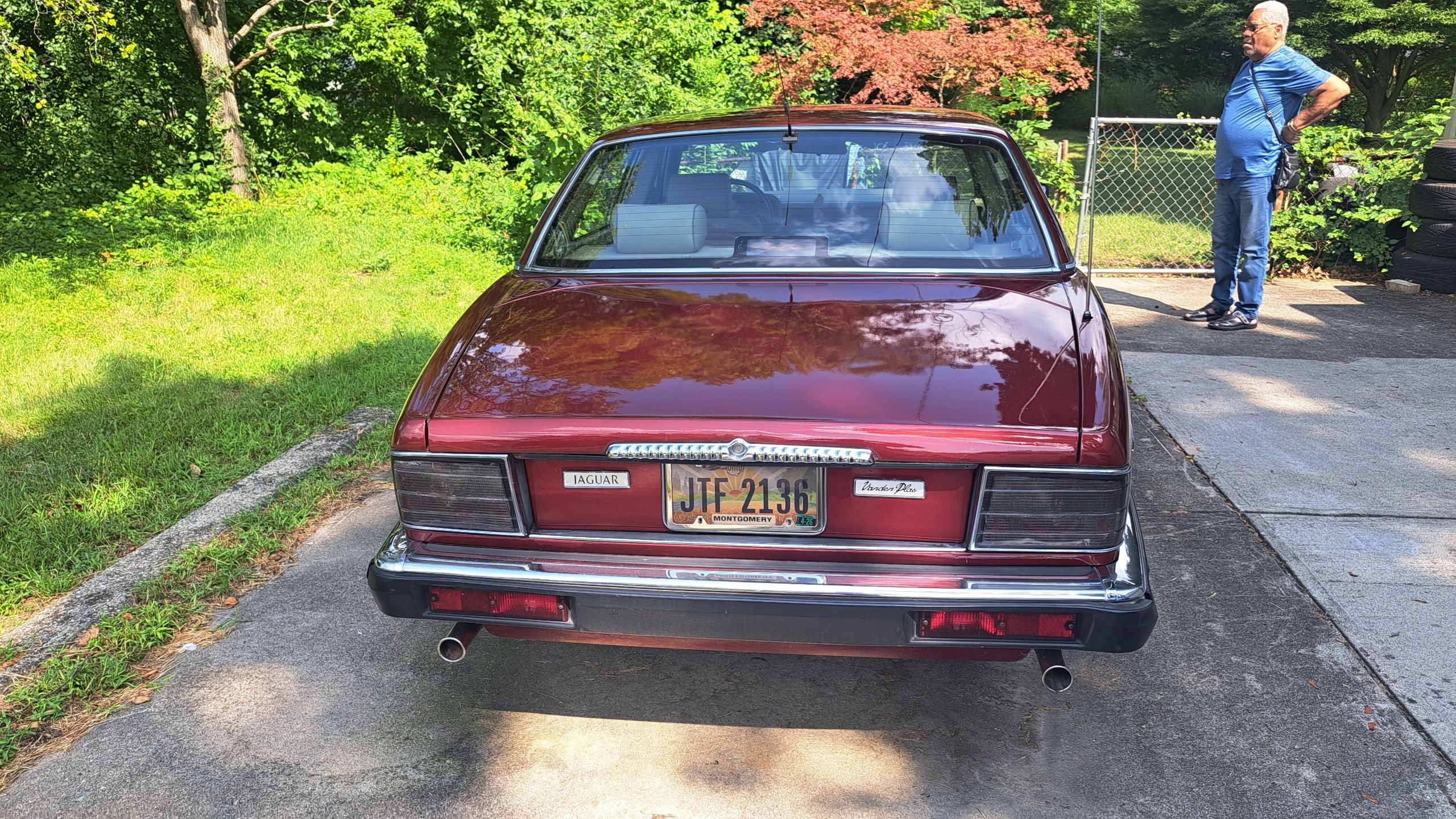 Used 1992 Jaguar XJ Vanden Plas RWD image 1