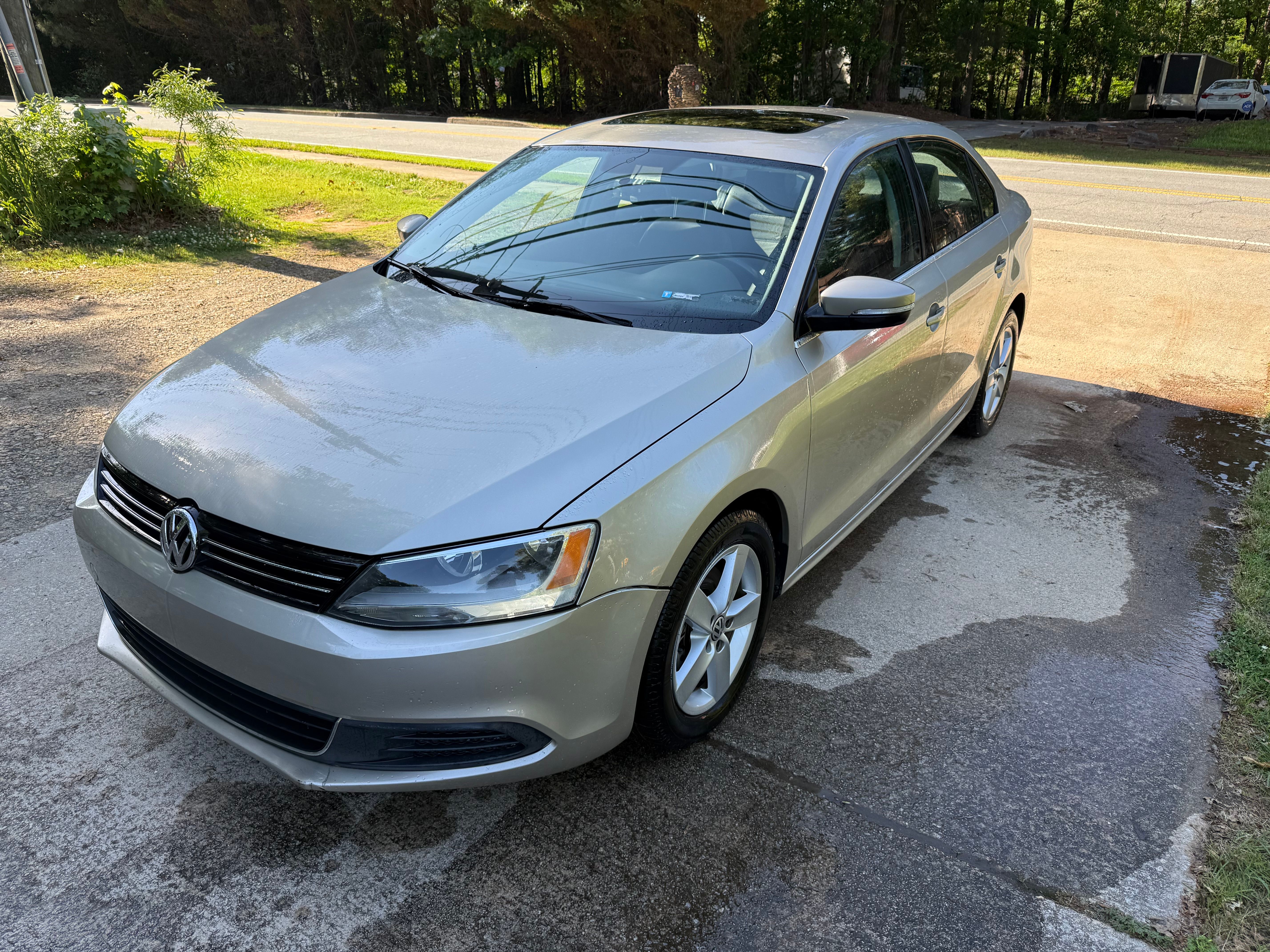 Used 2013 Volkswagen Jetta TDI FWD image 13