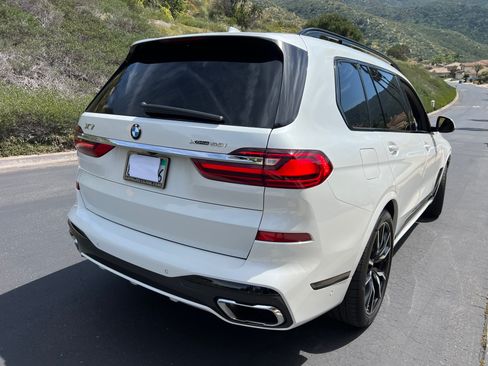 Used 2019 BMW X7 xDrive50i w/ M Sport Package image 5