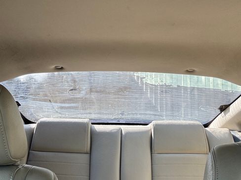 Used 2010 Ford Mustang GT image 10