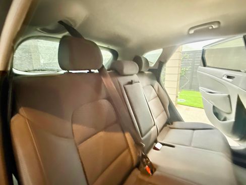 Used 2021 Hyundai Tucson SEL FWD image 26
