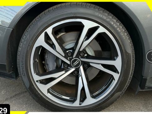 Used 2022 Audi e-tron GT Premium Plus image 10