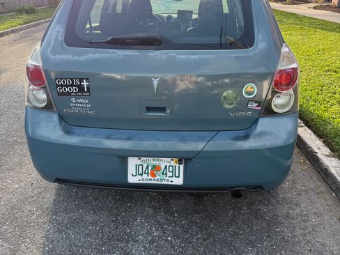 Used 2009 Pontiac Vibe w/ Preferred Package image 5