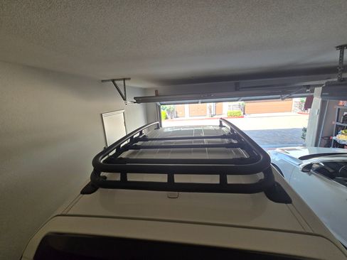 Used 2014 Toyota FJ Cruiser Sport Utility 2D w/ Convenience Package image 6