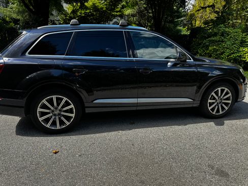Used 2017 Audi Q7 3.0T Premium Plus AWD/4WD image 27