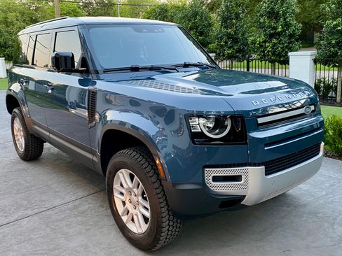Used 2020 Land Rover Defender 110 AWD/4WD image 1