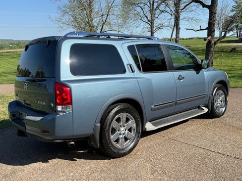 Used 2010 Nissan Armada Platinum w/ Captain Seat Pkg image 8