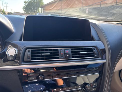 Used 2017 BMW 640i Coupe image 12