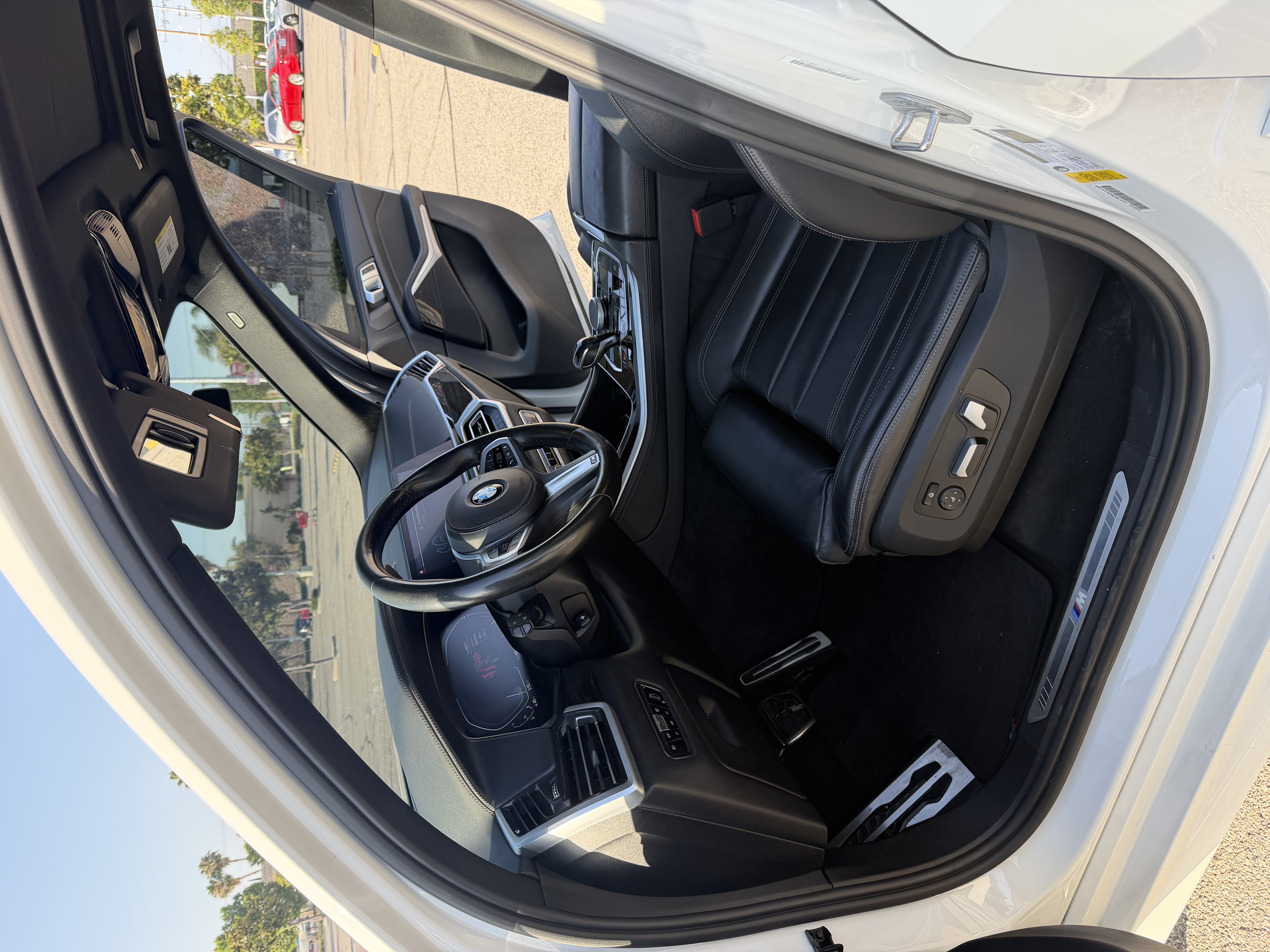 Used 2021 BMW X5 sDrive40i w/ M Sport Package RWD image 12