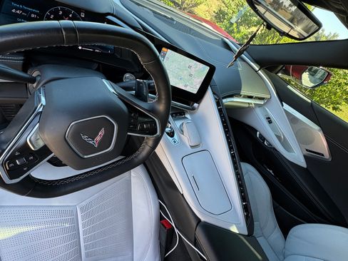 Used 2021 Chevrolet Corvette Stingray Preferred Cpe w/ Z51 Performance Package image 11