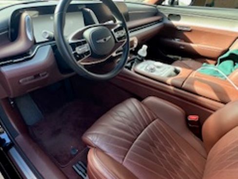 Used 2023 Genesis G90 3.5T image 15