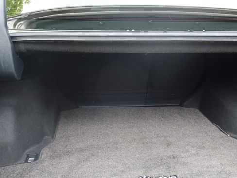 Used 2017 Lexus IS 200t F Sport w/ F Sport Package RWD image 9