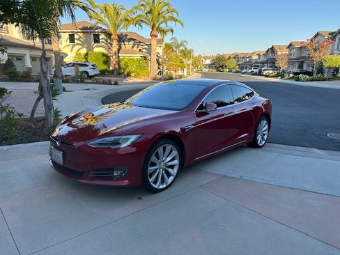 Used 2016 Tesla Model S 75 image 6