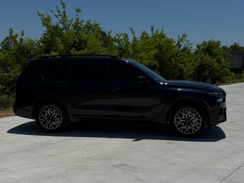 Used 2023 BMW X7 M60i w/ Executive Package AWD/4WD image 2