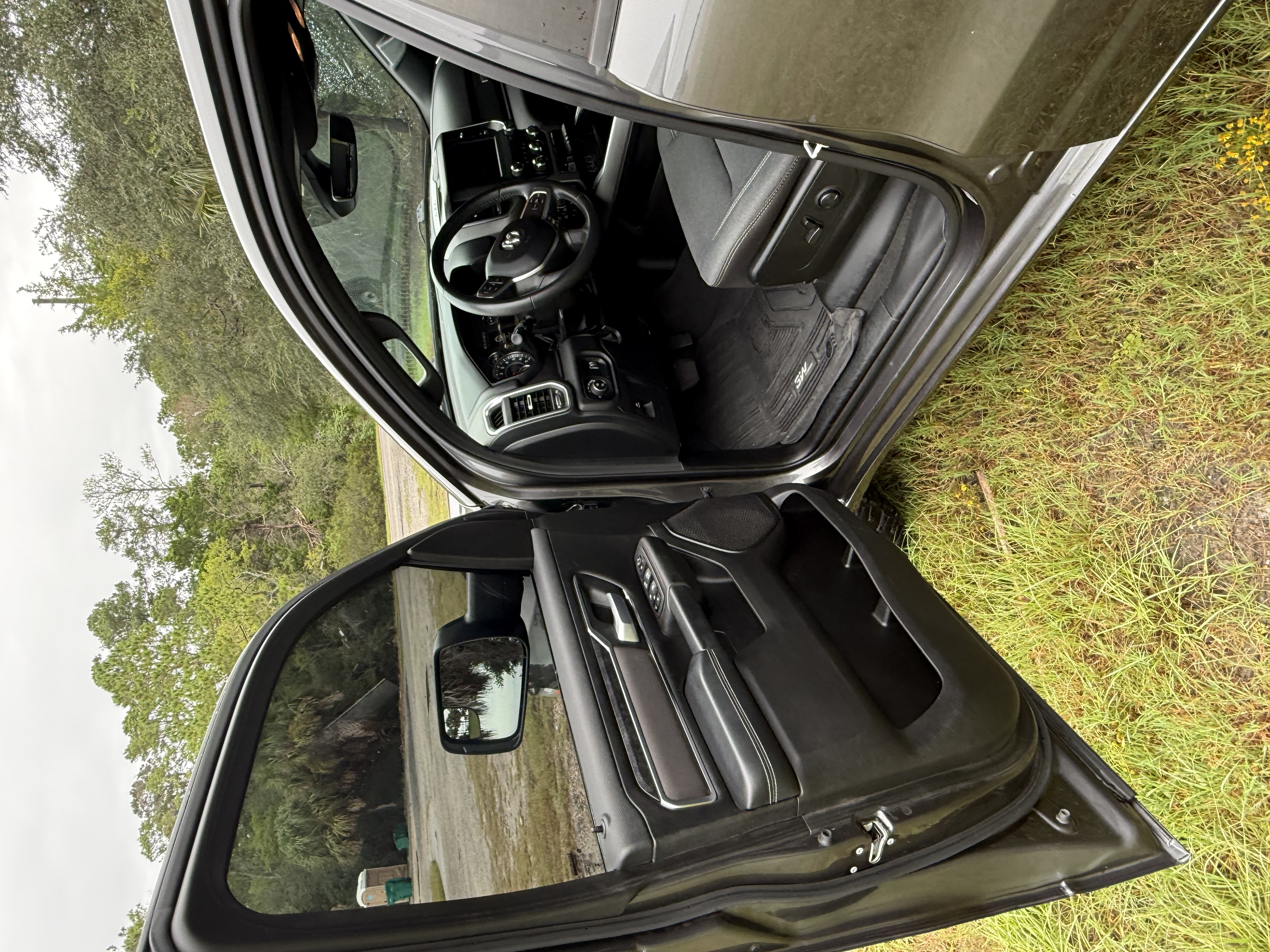 Used 2024 RAM 1500 Big Horn AWD/4WD image 20