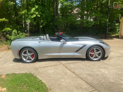 Used 2014 Chevrolet Corvette Stingray Convertible w/ 3LT Preferred Equipment Group image 5