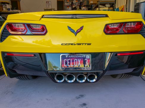 Used 2015 Chevrolet Corvette Stingray Coupe w/ 3LT Preferred Equipment Group image 5