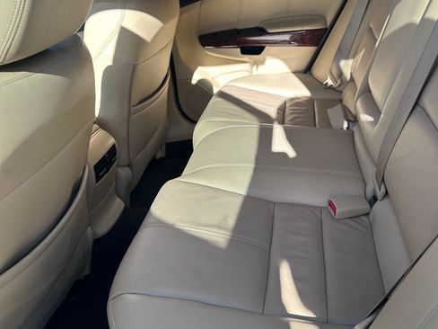 Used 2011 Honda Crosstour EX-L image 9