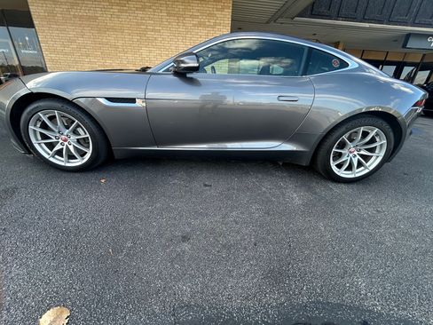 Used 2018 Jaguar F-TYPE Coupe image 2