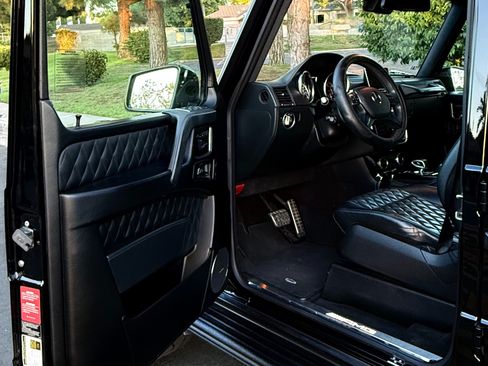 Used 2016 Mercedes-Benz G 63 AMG 4MATIC image 12