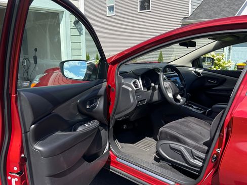 Used 2017 Nissan Murano S w/ Navigation Package image 5