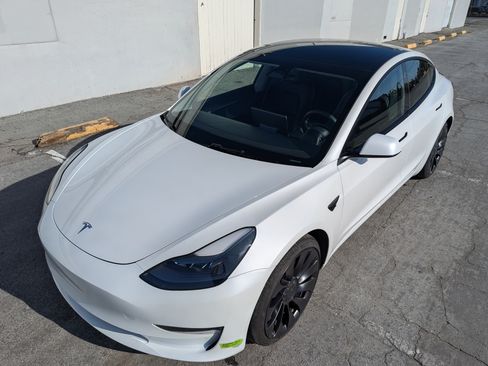 Used 2023 Tesla Model 3 Performance image 14