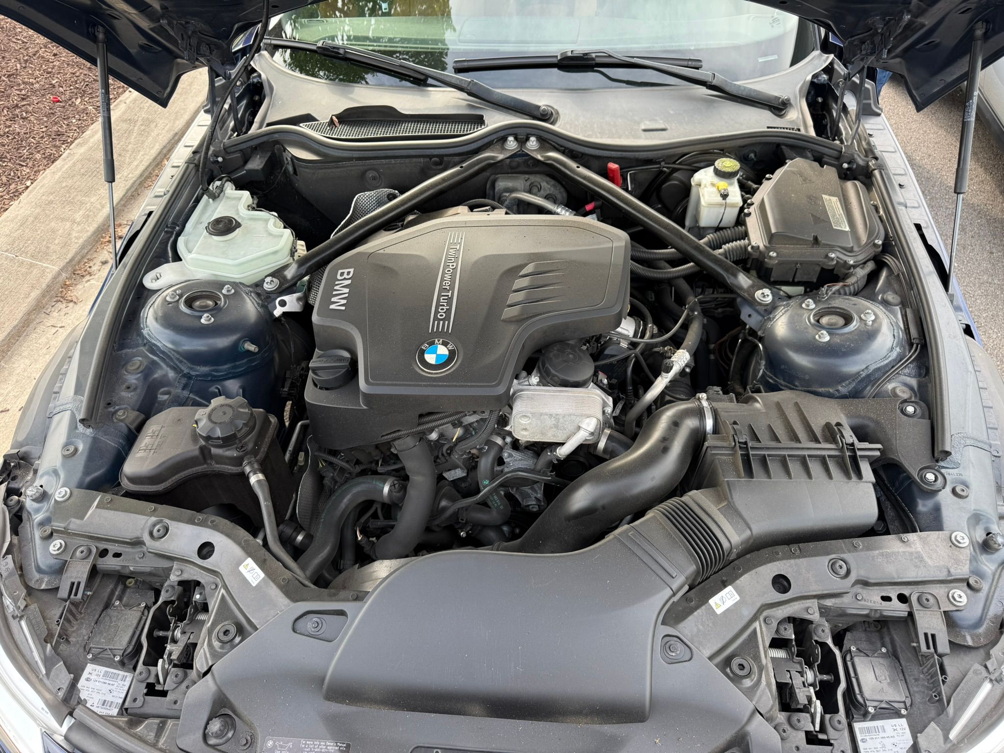 Used 2014 BMW Z4 sDrive28i RWD image 12