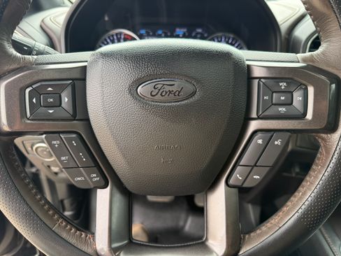 Used 2021 Ford Expedition King Ranch image 11