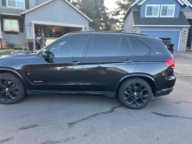 Used 2017 BMW X5 xDrive40e AWD/4WD image 4