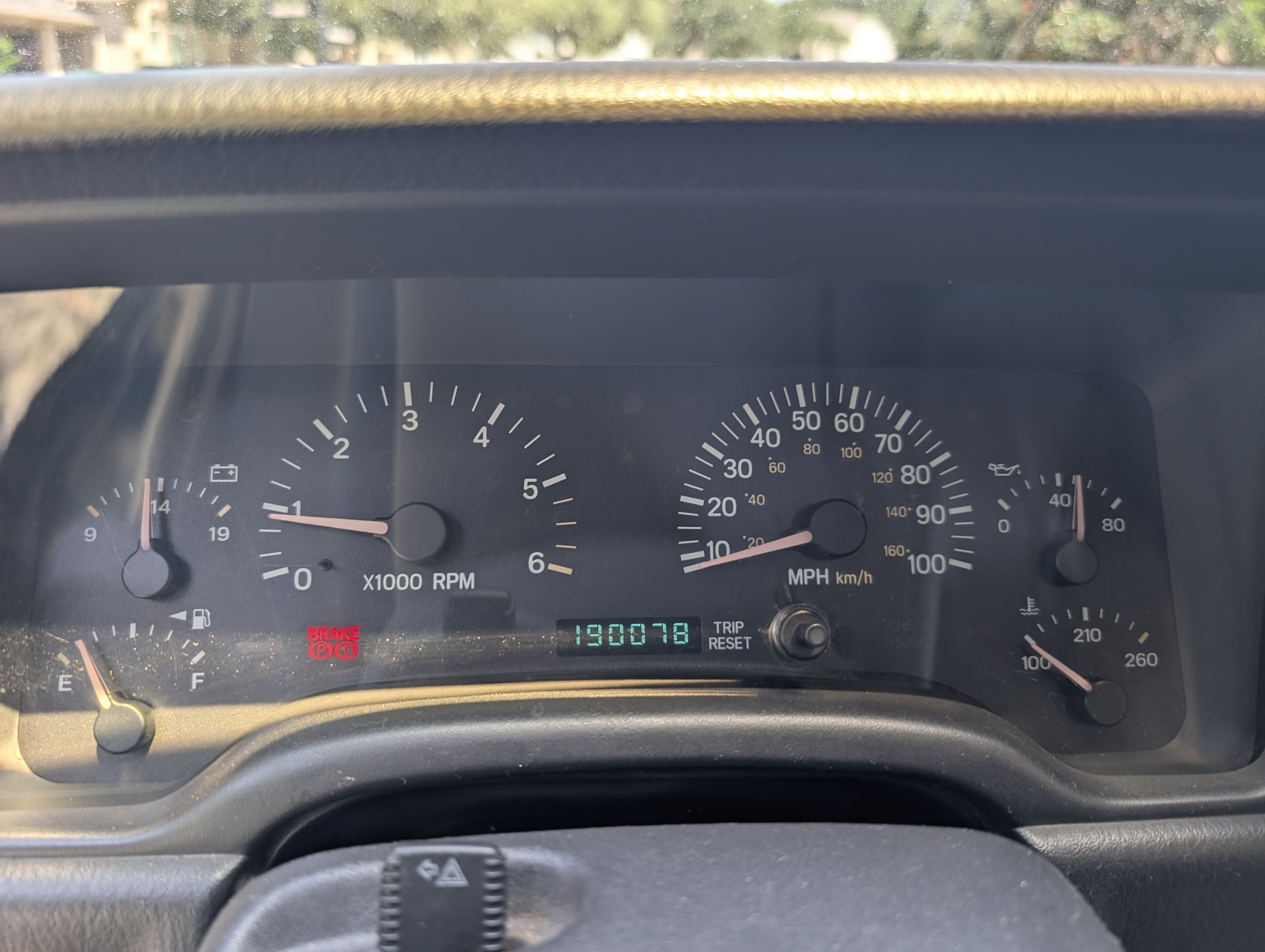 Used 2000 Jeep Cherokee Sport AWD/4WD image 9