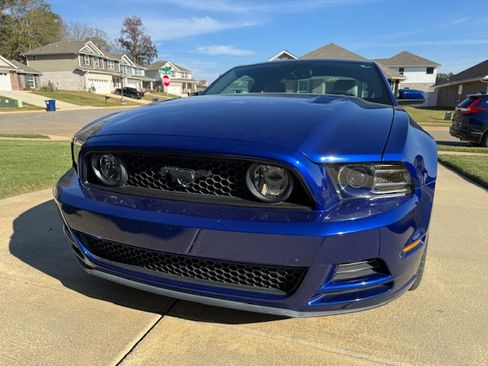 Used 2013 Ford Mustang GT Premium w/ Brembo Brake Pkg image 4