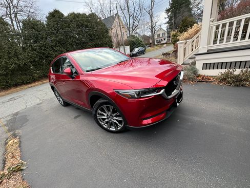 Used 2019 MAZDA CX-5 Signature image 9