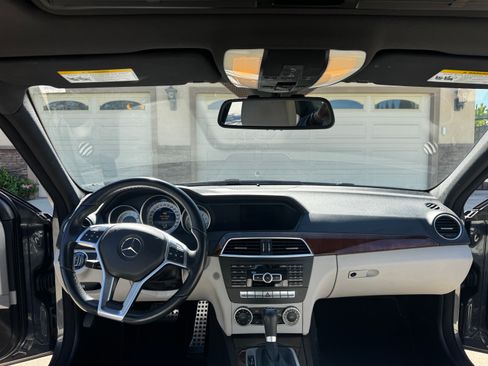 Used 2014 Mercedes-Benz C 250 Sedan image 8