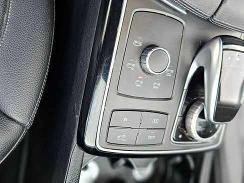 Used 2017 Mercedes-Benz GLS 450 4MATIC image 8