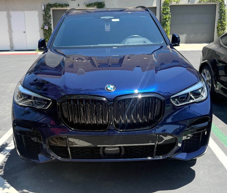 Used 2022 BMW X5 M50i w/ Executive Package AWD/4WD image 4