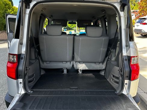 Used 2009 Honda Element LX image 18